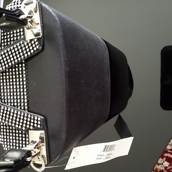 Alessia Rhinestone Bucket Bag Purse. NEW. Black w/ rhinestones, silver hardware. - Picture 12 of 16